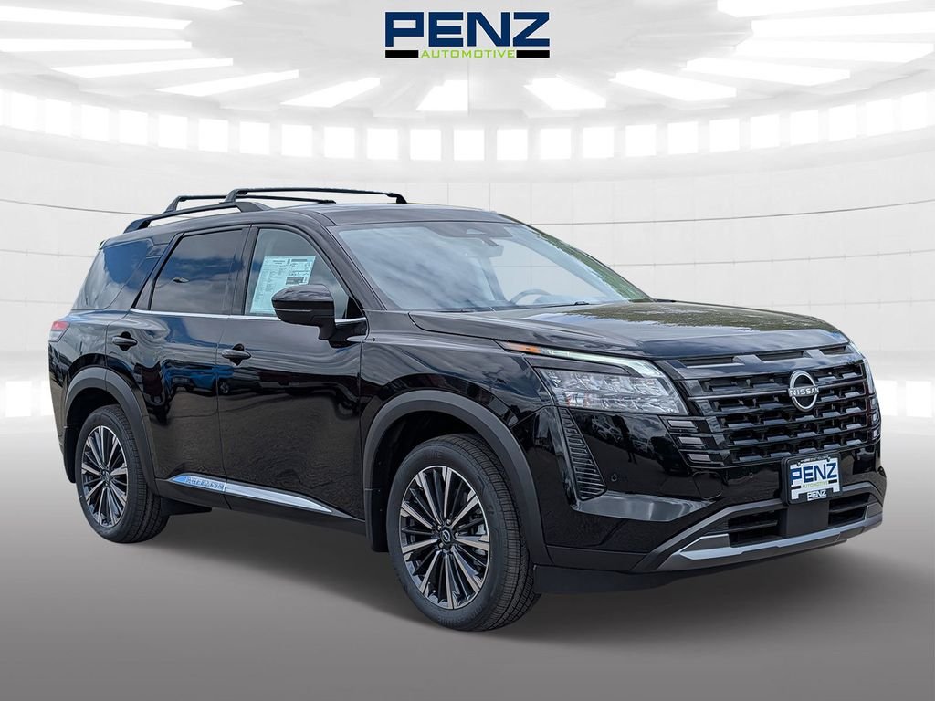 2026 Nissan Pathfinder Platinum 4WD's photo