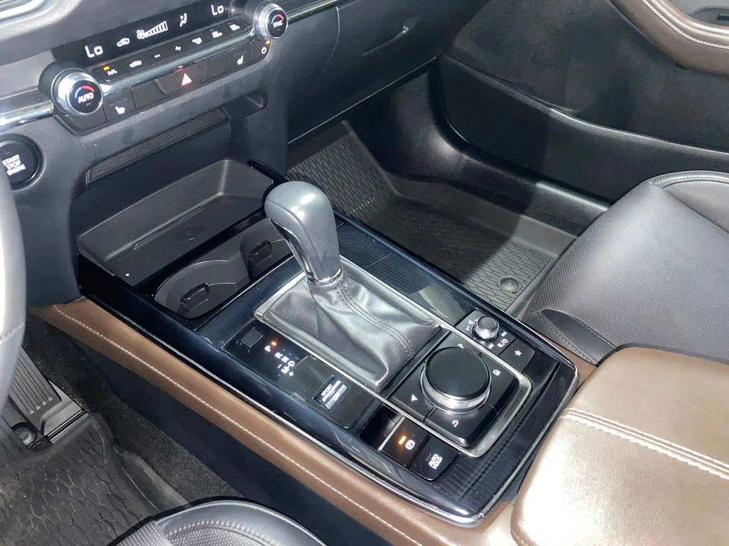 2025 Mazda CX-30 Premium - Photo 25