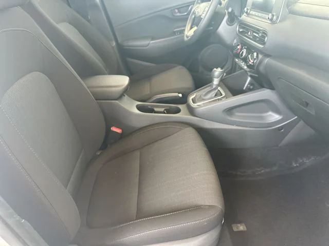 Used 2022 White Hyundai SEL image 26