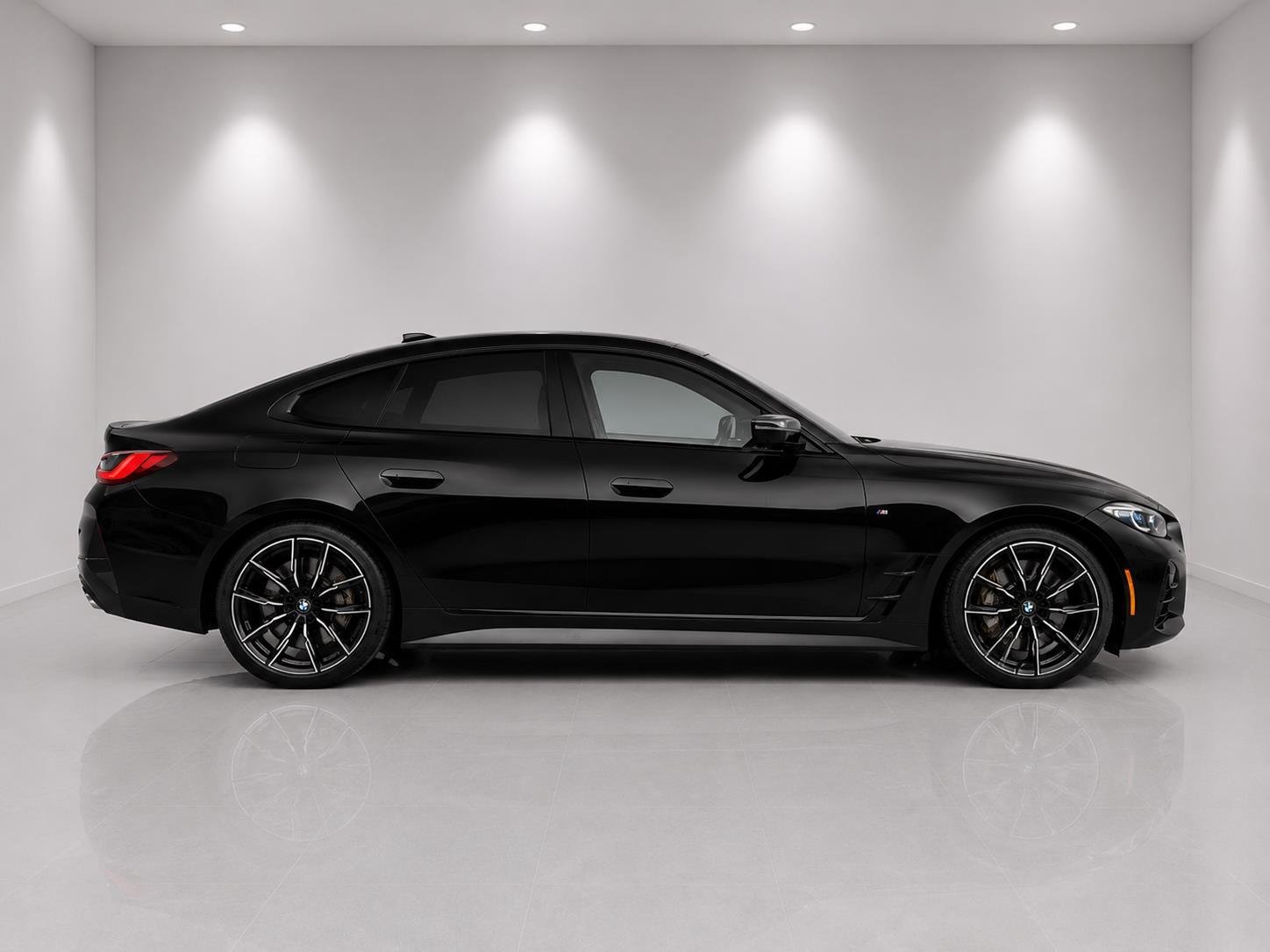 Used 2022 Black Sapphire Metallic BMW 430i image 6