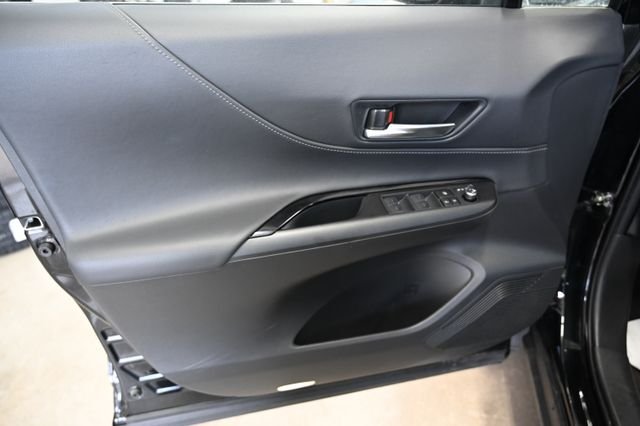 2023 Toyota Venza LE - Photo 26