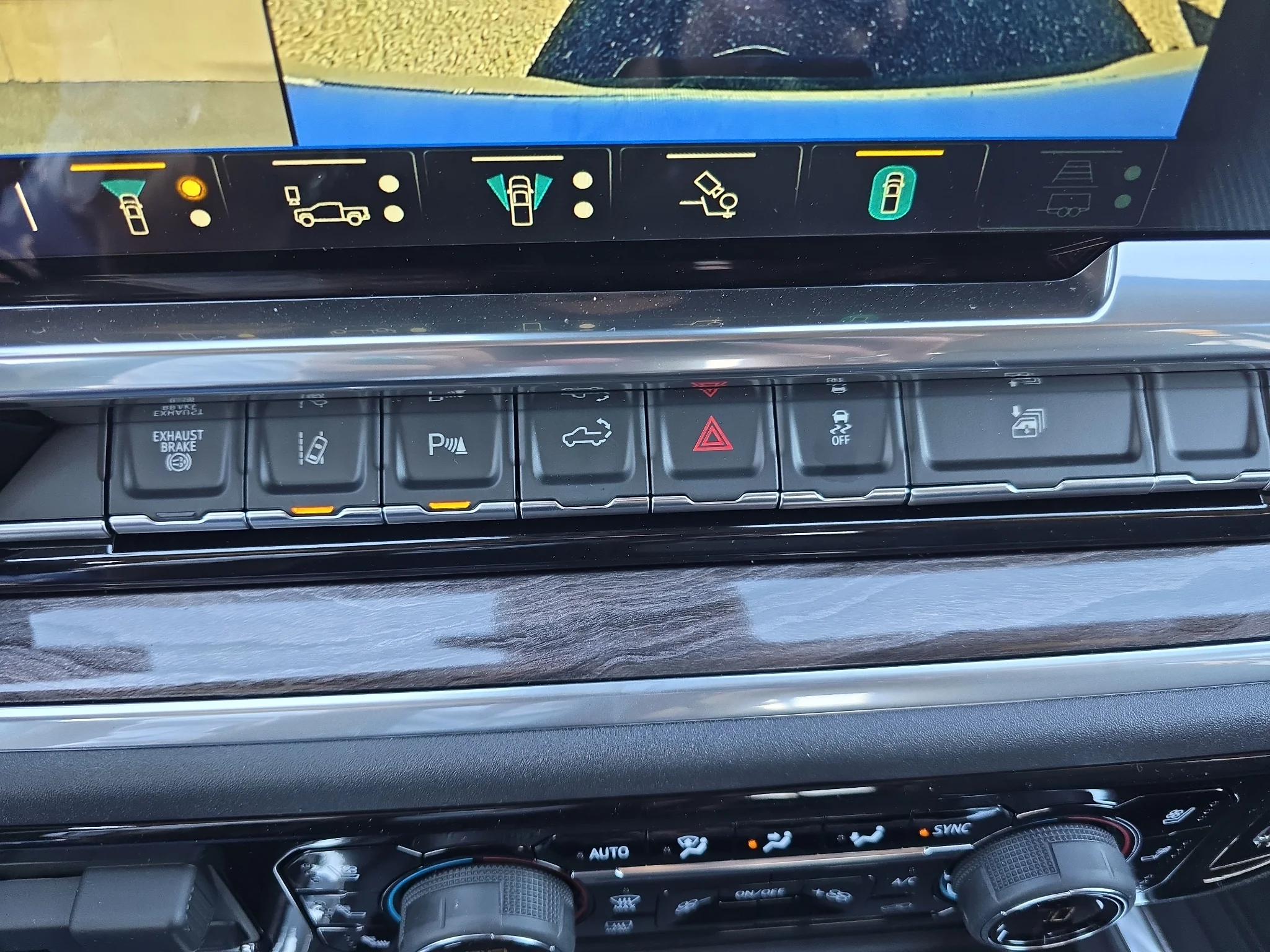 2026 Chevrolet Silverado 3500 HD LTZ - Photo 14