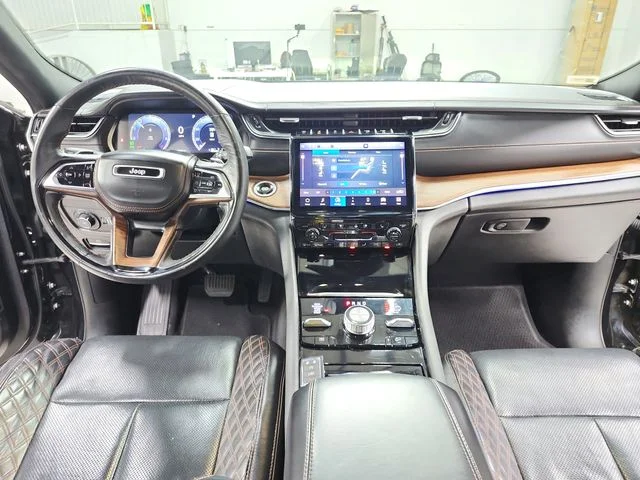 Used 2024 Black Jeep Summit image 20