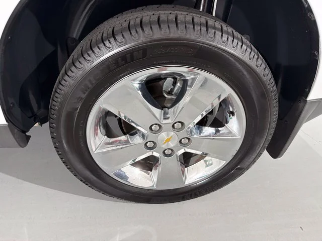 Used 2015 White Chevrolet LT image 7