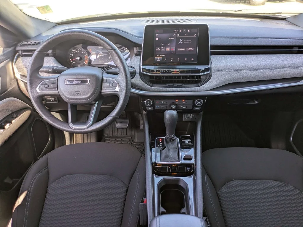 Used 2025 Silver Jeep Sport image 15