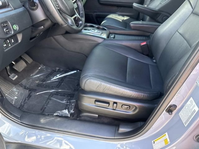Used 2023 Gray Honda EX-L image 19