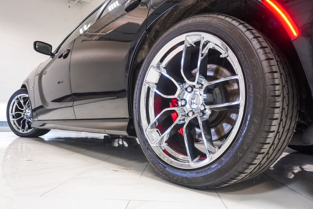 Used 2022 Black Dodge R/T Scat Pack image 32