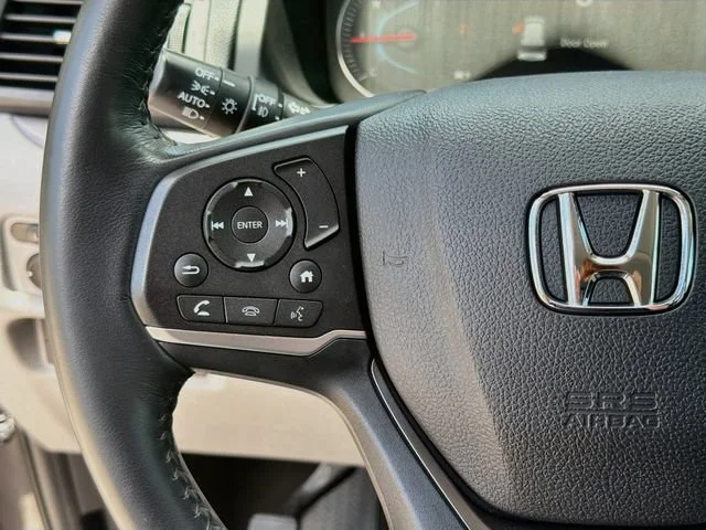 Used 2019 Gray Honda EX-L image 36