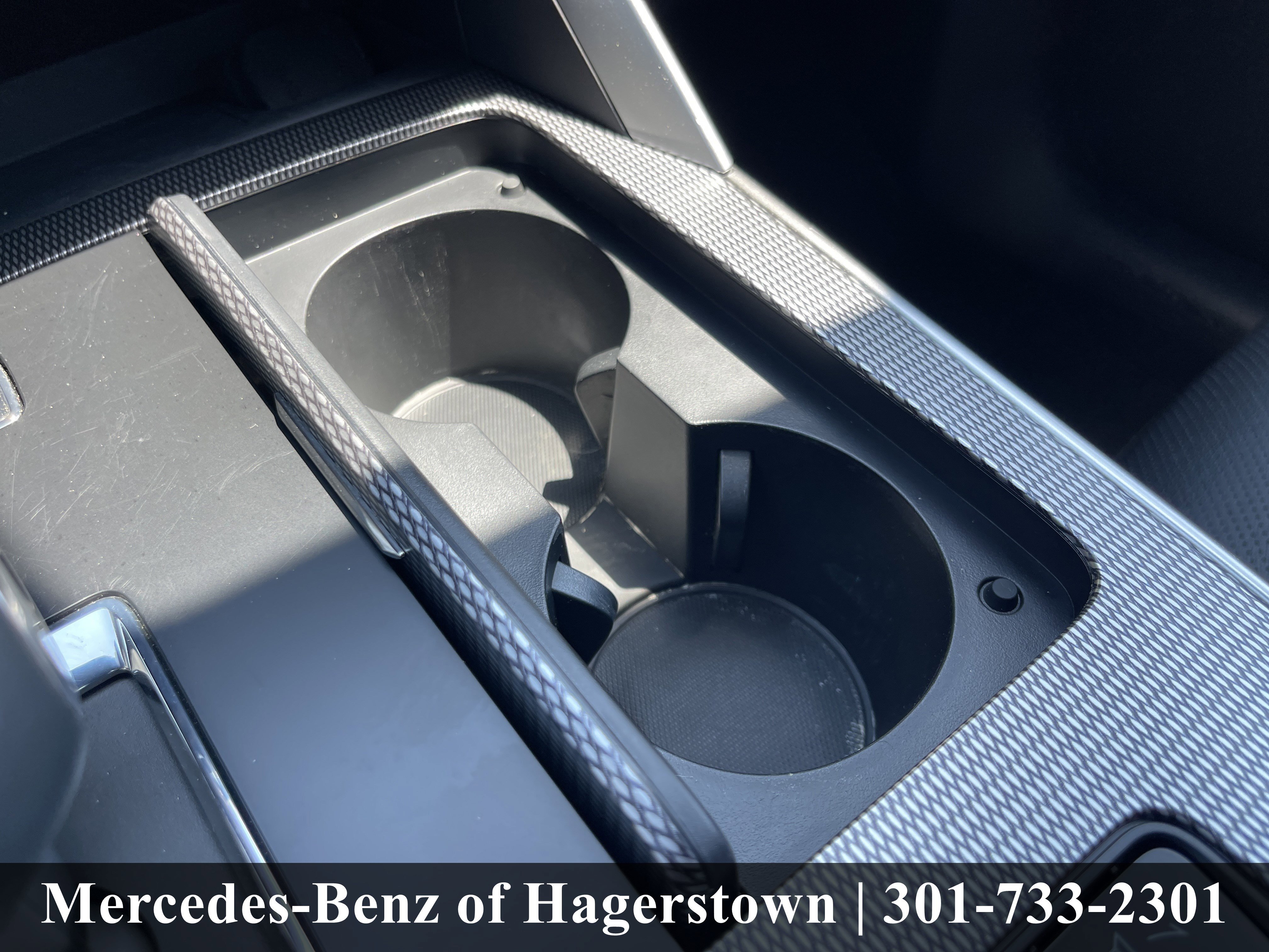 Used 2024 Deep Crystal Blue Mica Mazda Preferred AWD image 17