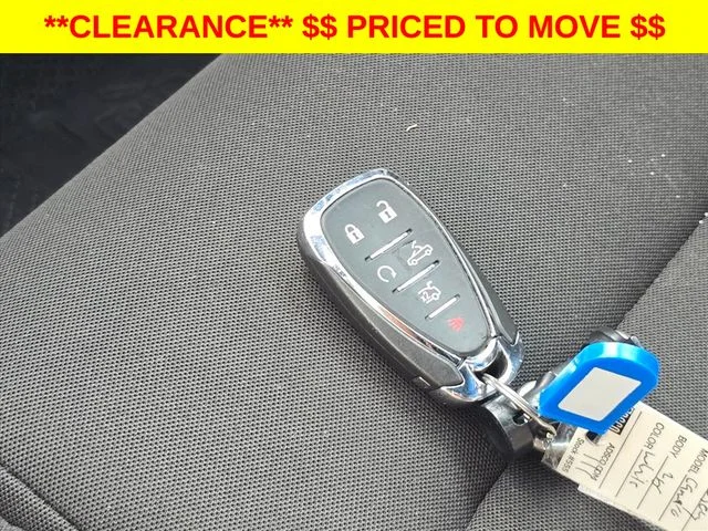 Used 2023 White Chevrolet 1LT image 25