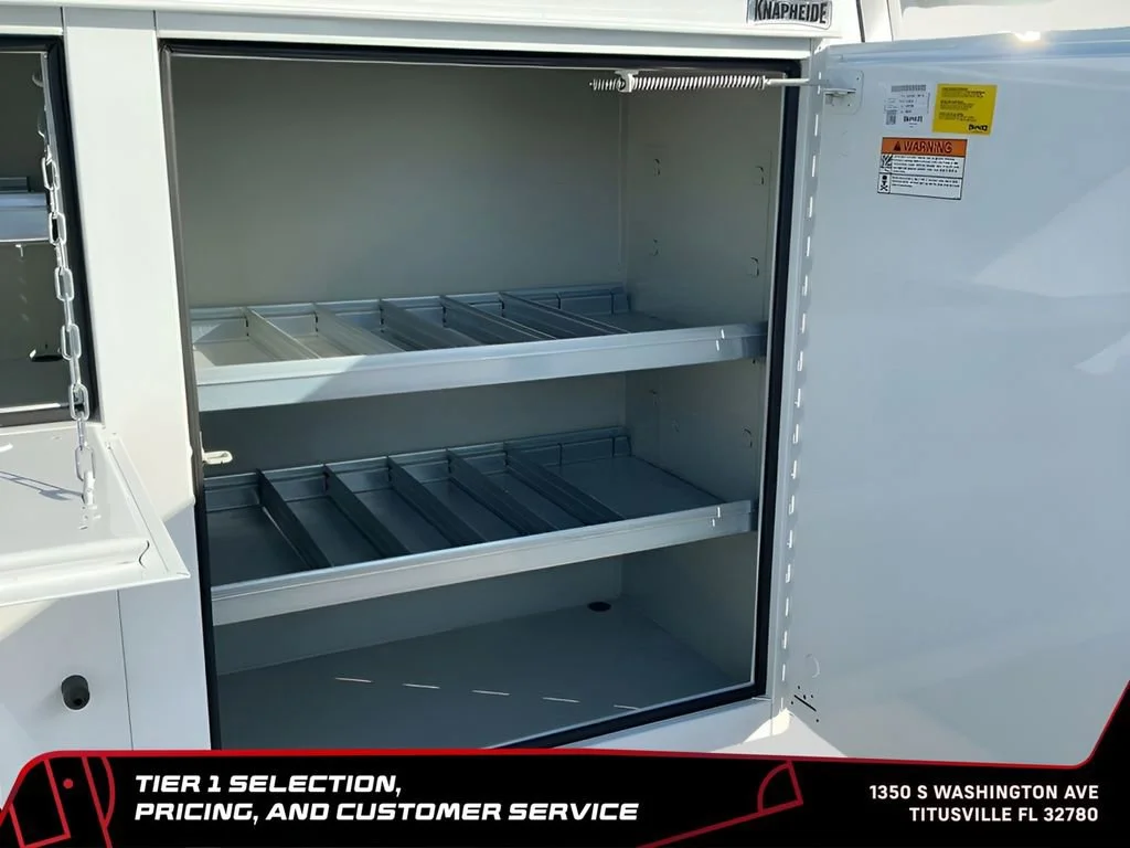 New 2026 Summit White GMC Pro image 17