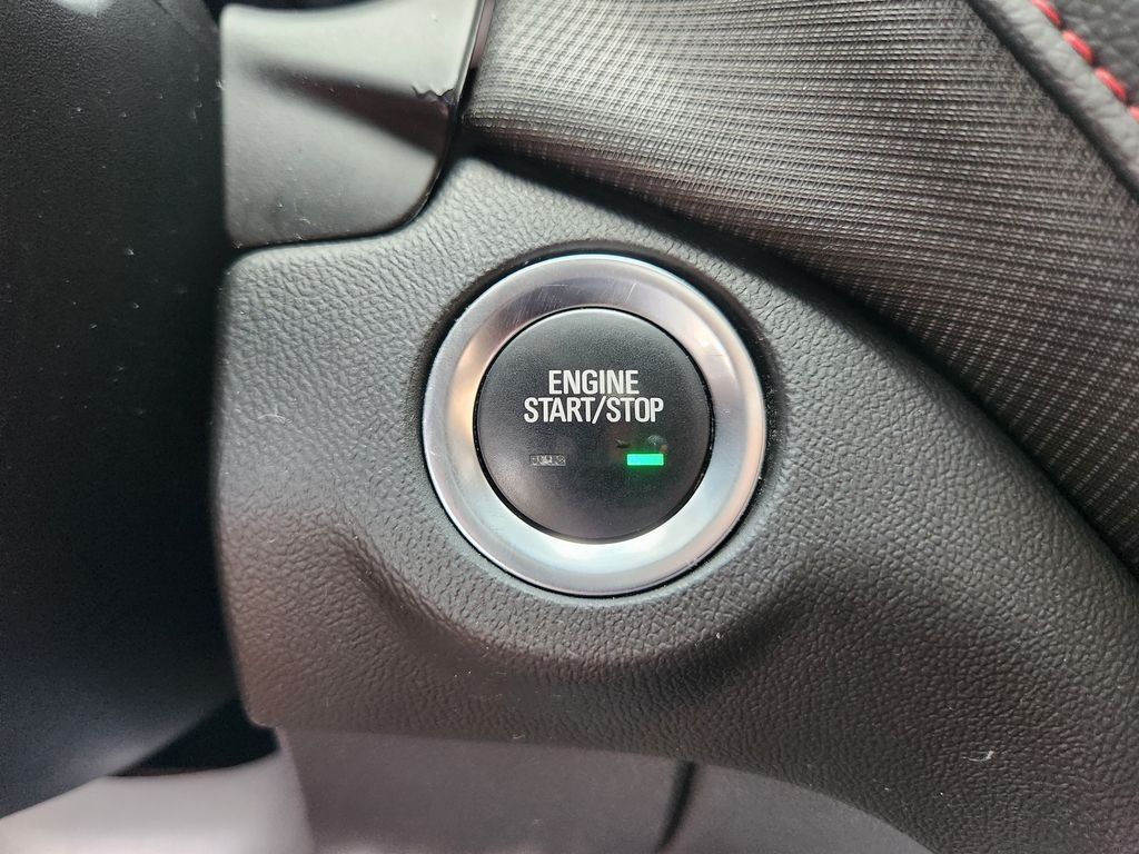 Used 2022 Iridescent Pearl Tricoat Chevrolet RS image 22
