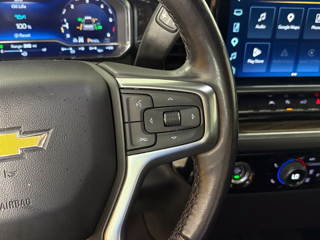 Used 2022 Red Chevrolet LT image 24