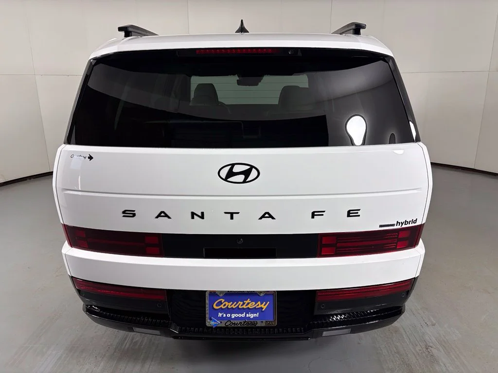 Used 2024 White Hyundai Calligraphy image 7