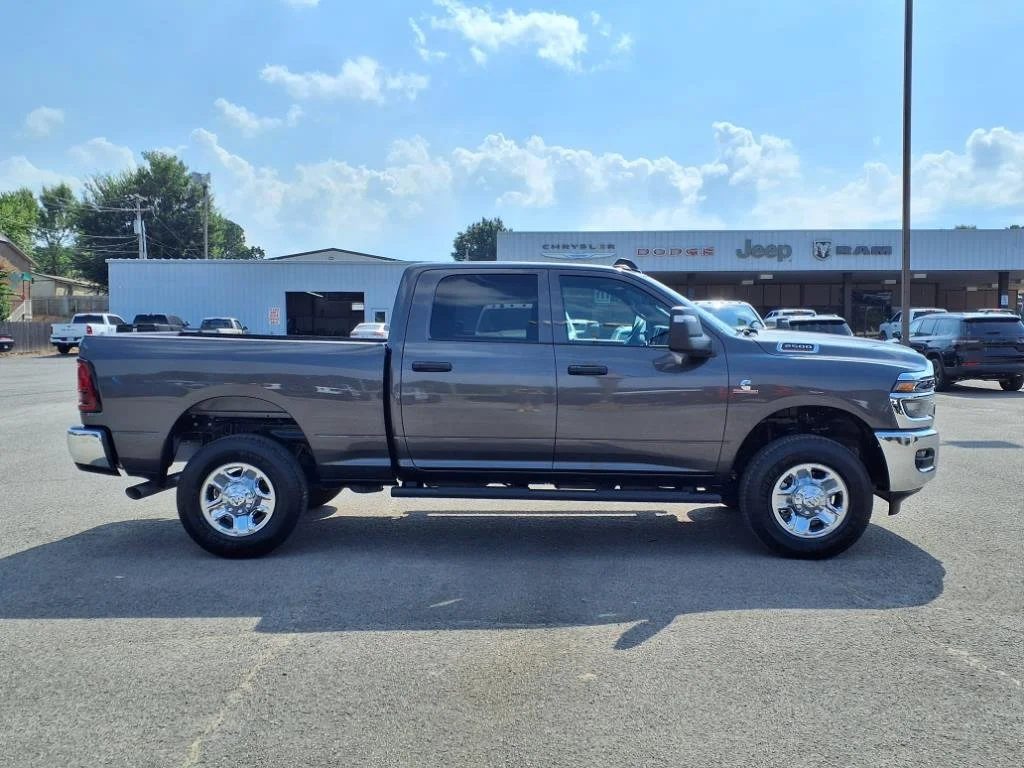 2026 RAM 2500 Tradesman - Photo 20