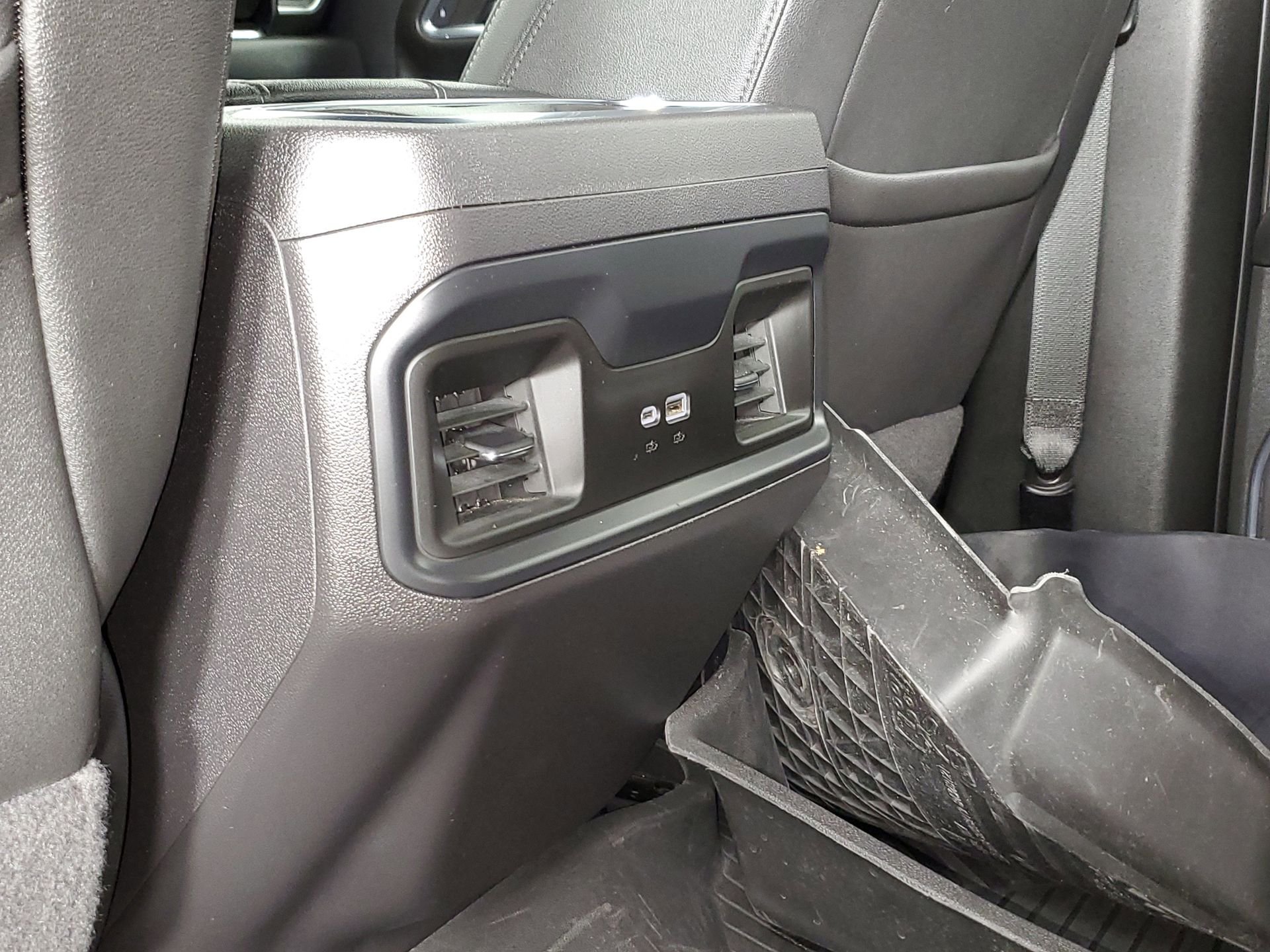 2024 Chevrolet Silverado 1500 LT Trail Boss - Photo 46