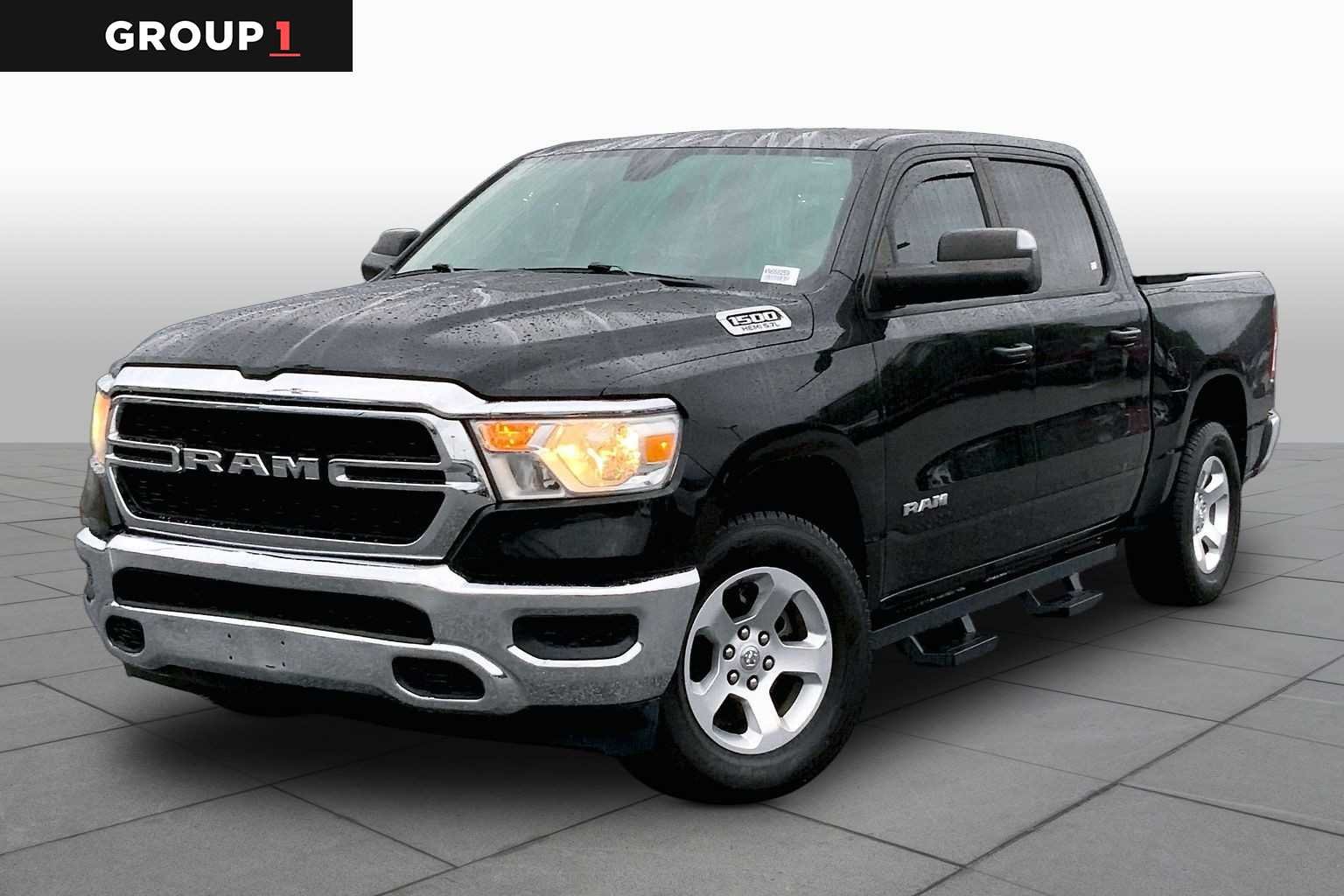 2019 RAM 1500 Tradesman 4x4 Crew Cab 5'7's photo