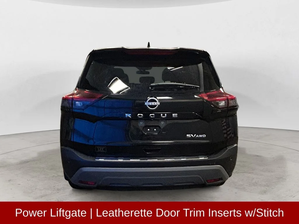 Used 2023 Super Black Nissan SV image 5