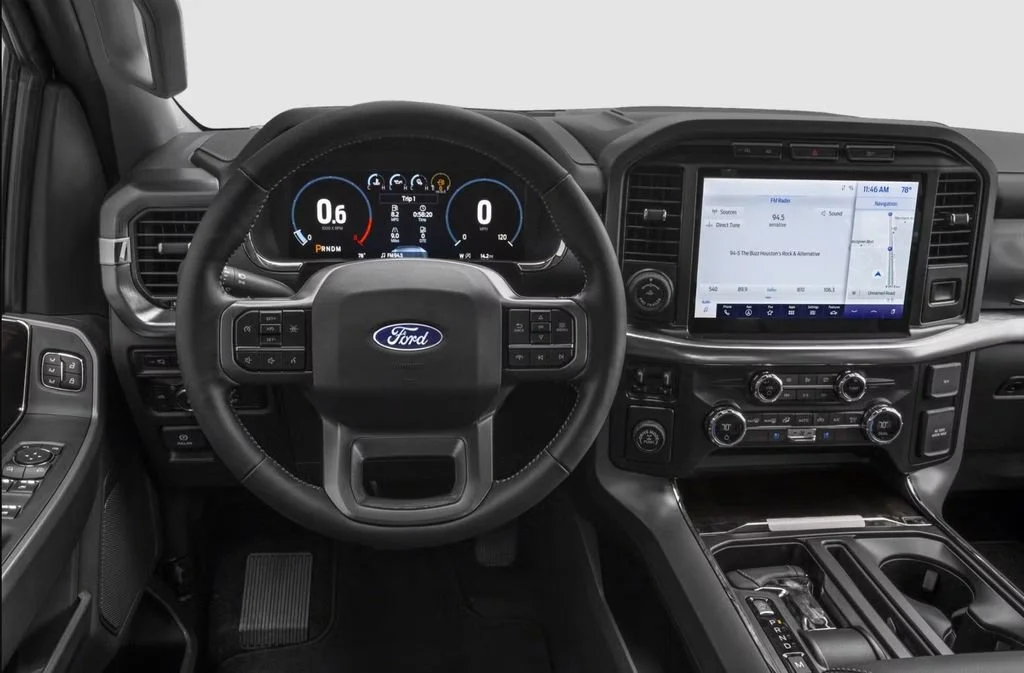 Used 2022 Red Ford LARIAT image 4