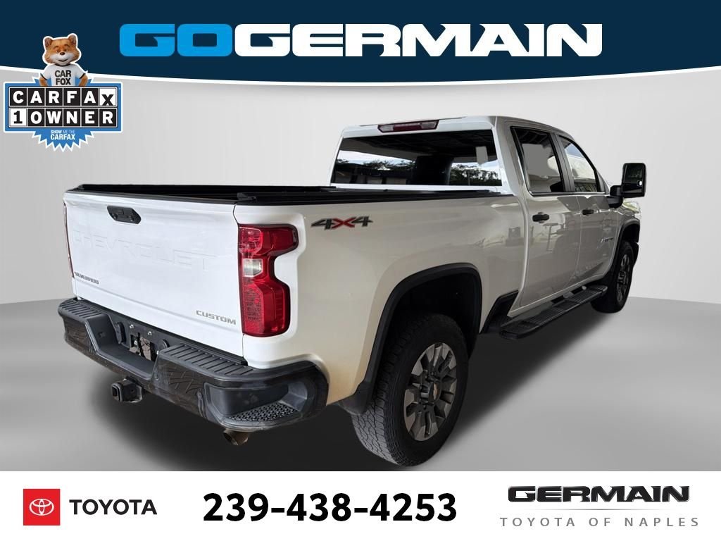 Used 2024 White Chevrolet Custom image 11