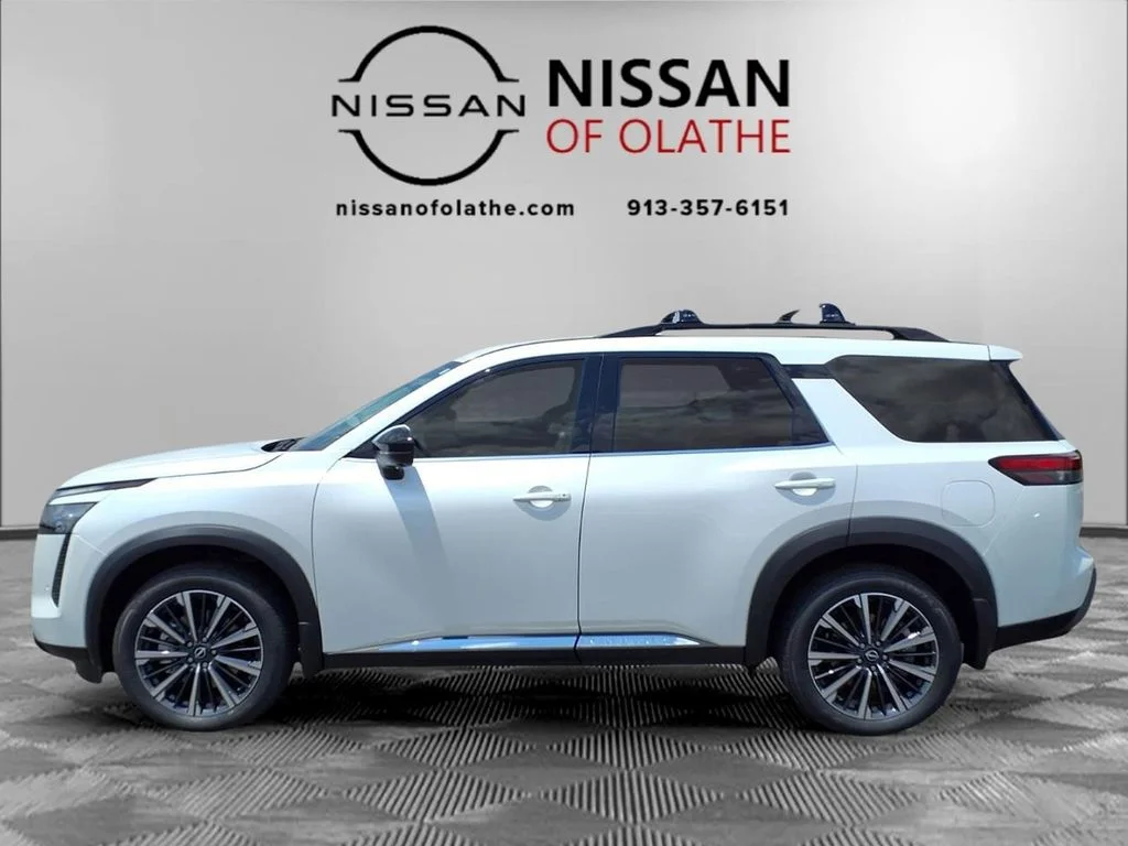 New 2026 Everest White Pearl TriCoat Nissan Platinum image 22