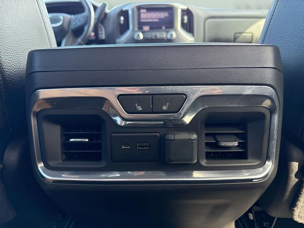 Used 2021 Gray GMC Denali image 31