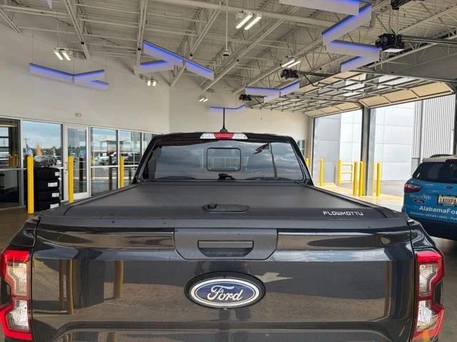 Used 2024 Black Ford XLT image 5