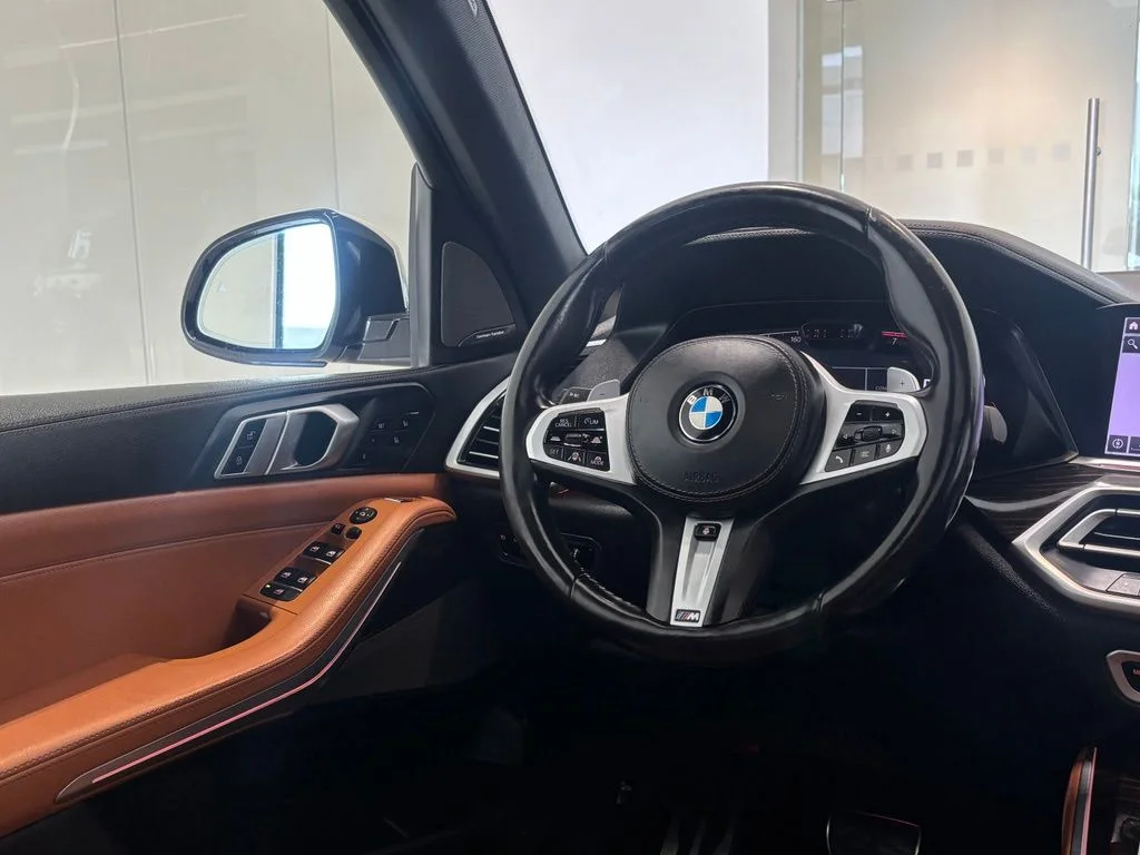 Used 2020 White BMW xDrive40i image 7