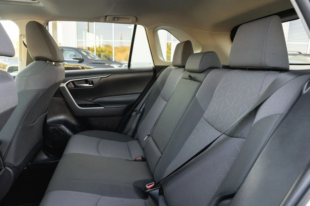 Used 2024 Ice Cap Toyota XLE image 27
