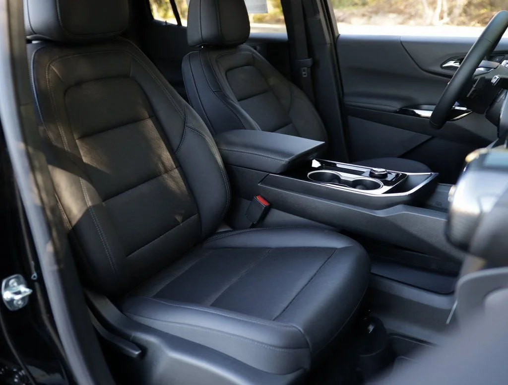 2026 Chevrolet Equinox LT - Photo 32
