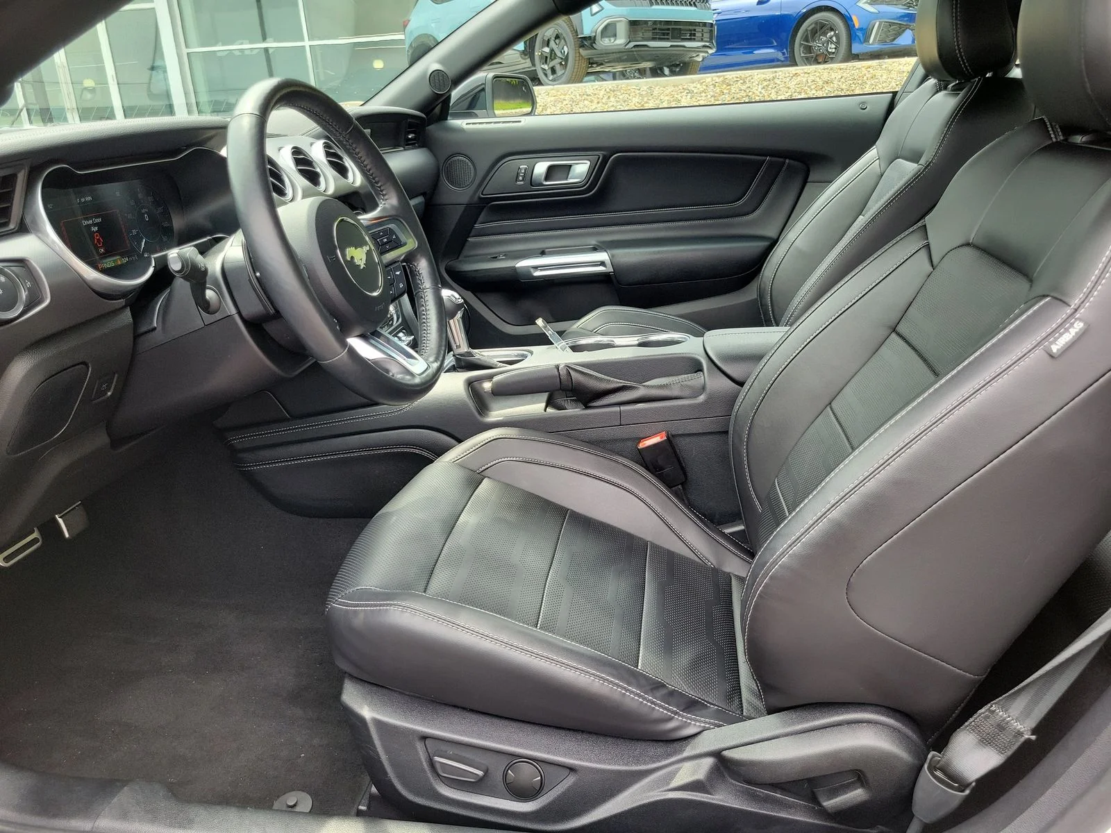 Used 2022 Oxford White Ford EcoBoost Premium image 10