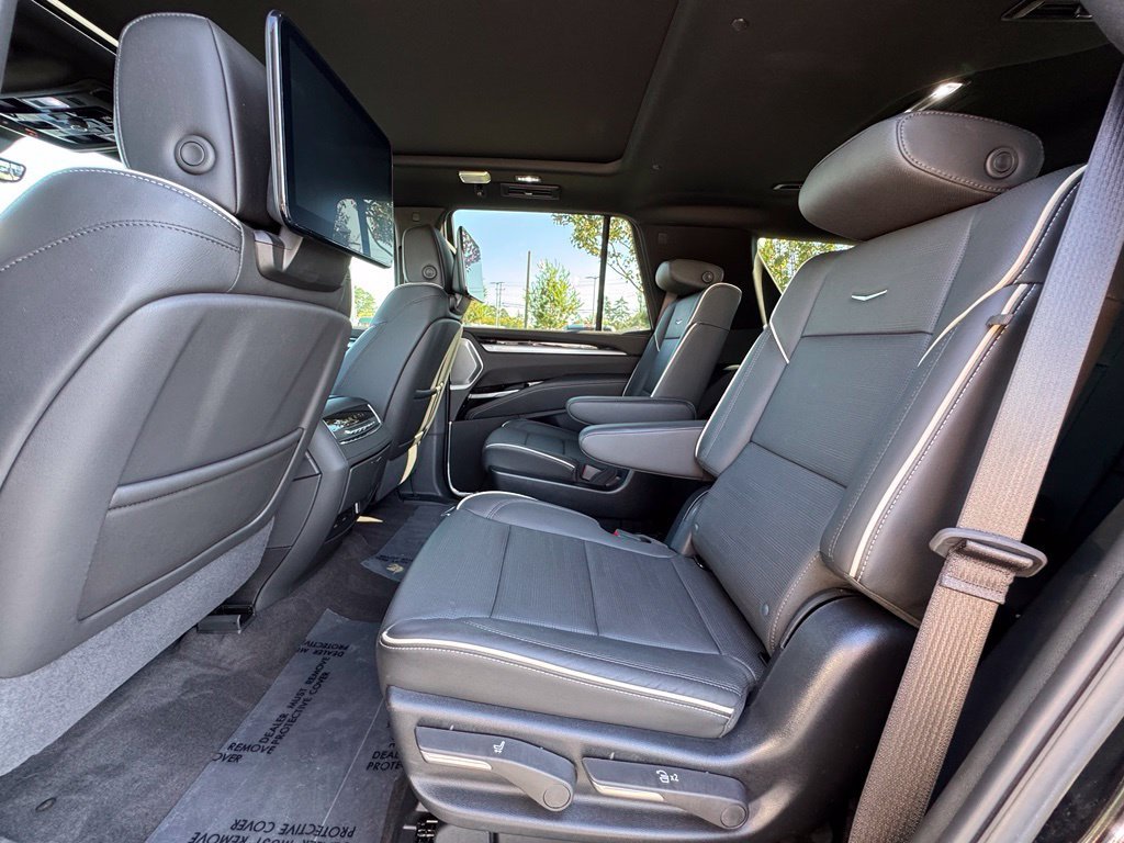 Used 2025 Black Cadillac Sport image 29