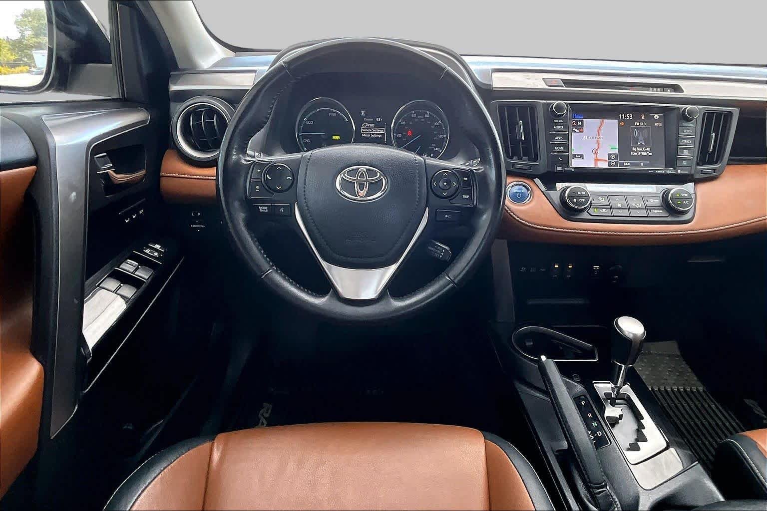 Used 2017 Black Sand Pearl Toyota Limited image 6