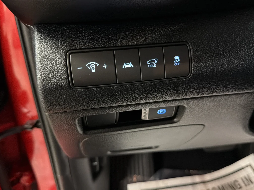 Used 2023 Red Hyundai SEL image 39