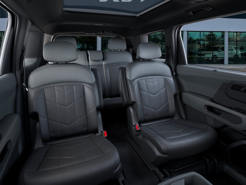 New 2027 Black Kia X-Line SX image 16