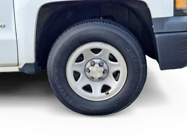 Used 2014 SUMMIT WHITE Chevrolet Work Truck image 5
