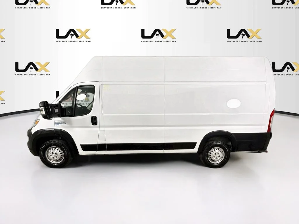Used 2024 White Ram Super High Roof image 4