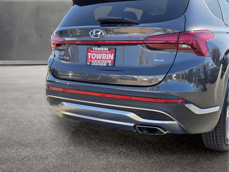 Used 2022 Gray Hyundai SEL image 5