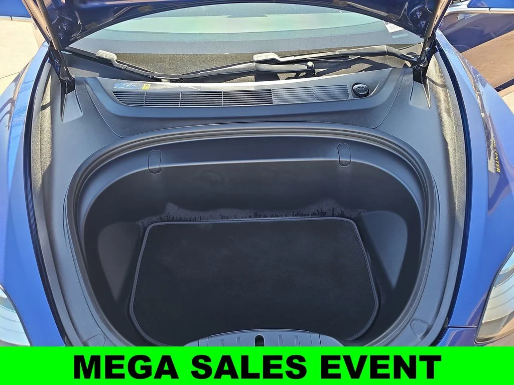 Used 2018 Blue Tesla Long Range image 32