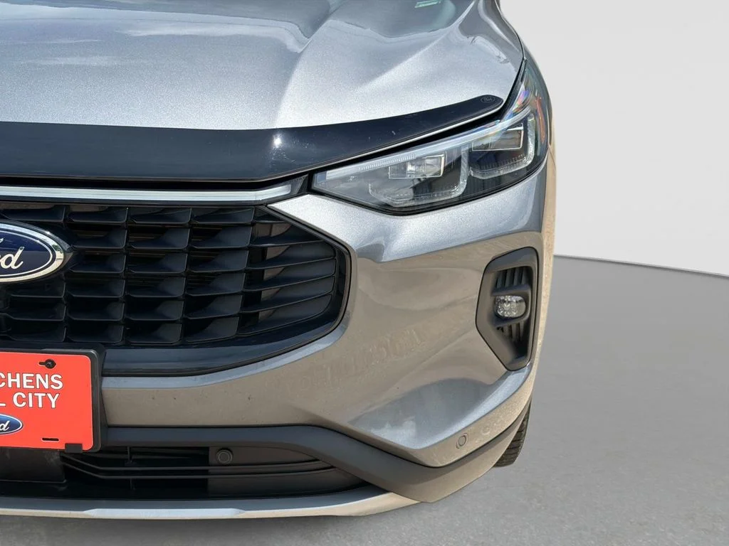Used 2024 Gray Metallic Ford Platinum image 11