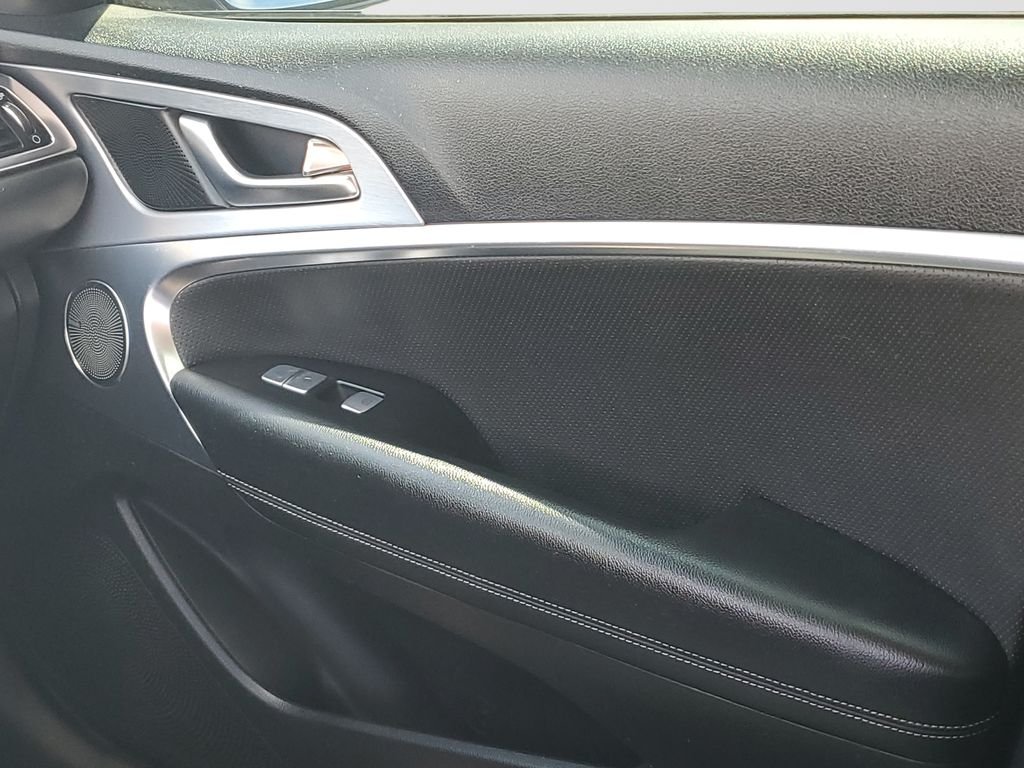 2020 GENESIS G70 Standard - Photo 13
