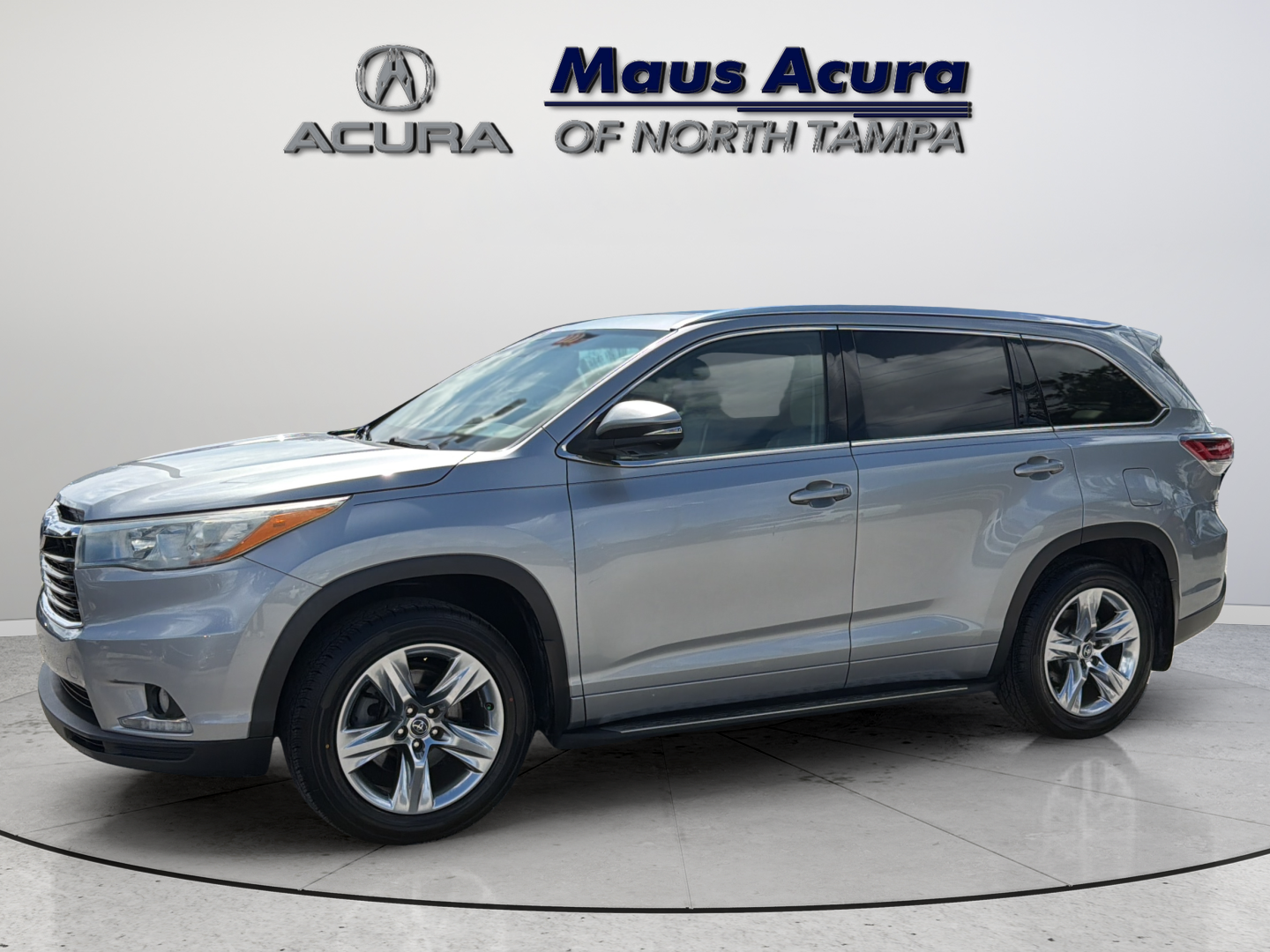 Used 2016 Silver Sky Metallic Toyota Limited Platinum V6 image 5