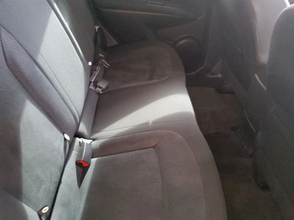 Used 2015 Gray Nissan S image 14