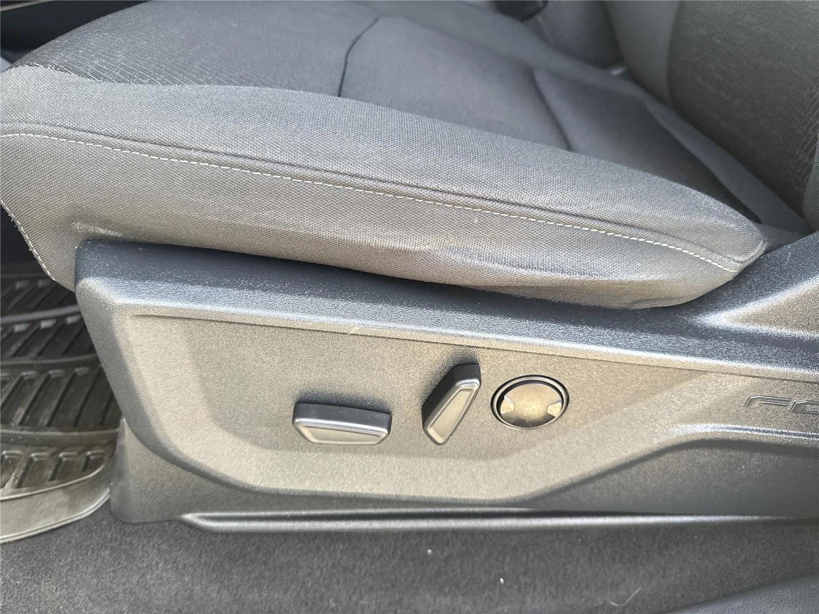 Used 2023 Agate Black Ford XLT image 12