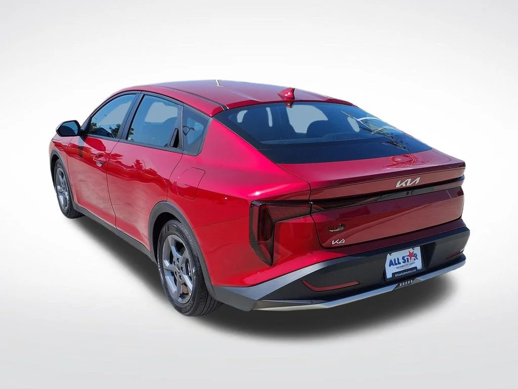 Used 2025 Red Kia LXS image 6