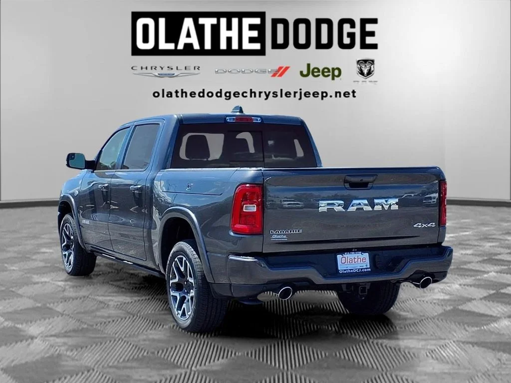 New 2026 Granite Crystal Metallic Clear-Coat Exterior Paint RAM Laramie image 3