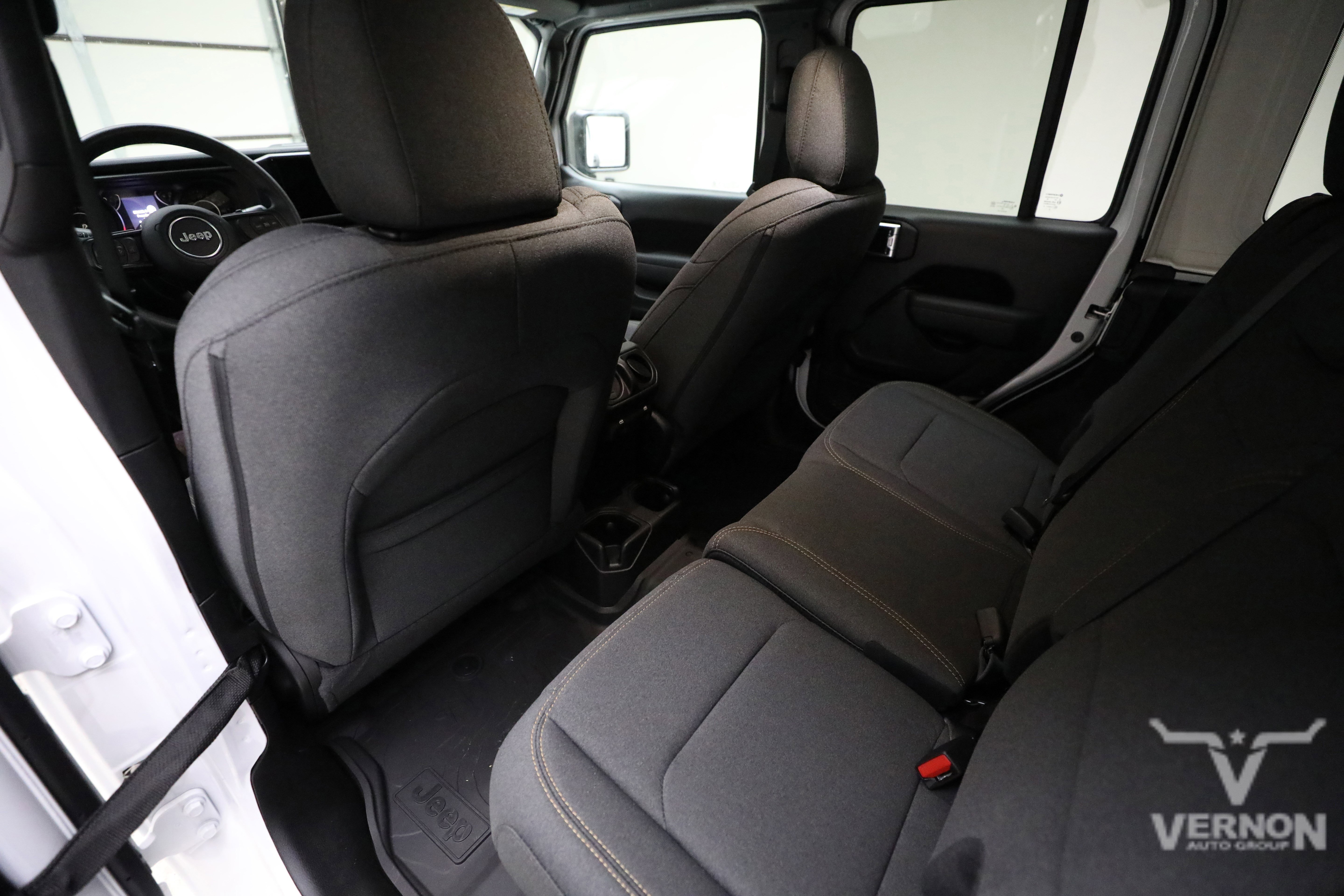 New 2026 Bright White Clearcoat Jeep N image 9