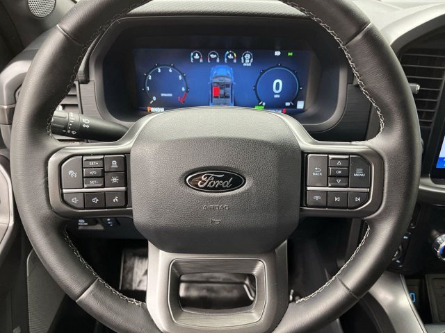 Used 2024 Avalanche Gray Ford XLT image 18