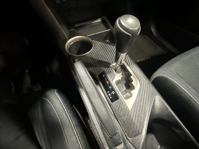 Used 2013 Gray Toyota XLE image 27