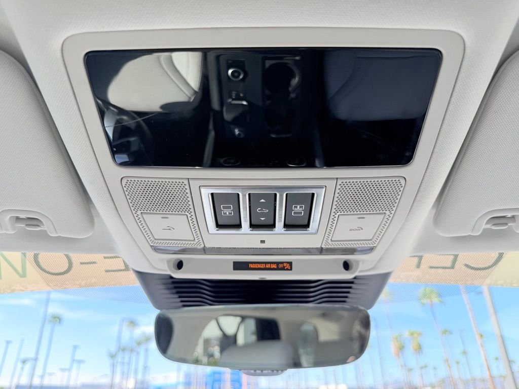Certified Used 2025 Eiger Grey Metallic Land Rover S image 14